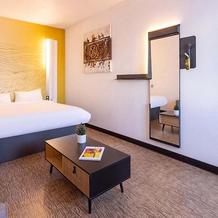 B&B Hotel Rennes Parc Expo Aeroport Bruz Bagian luar foto