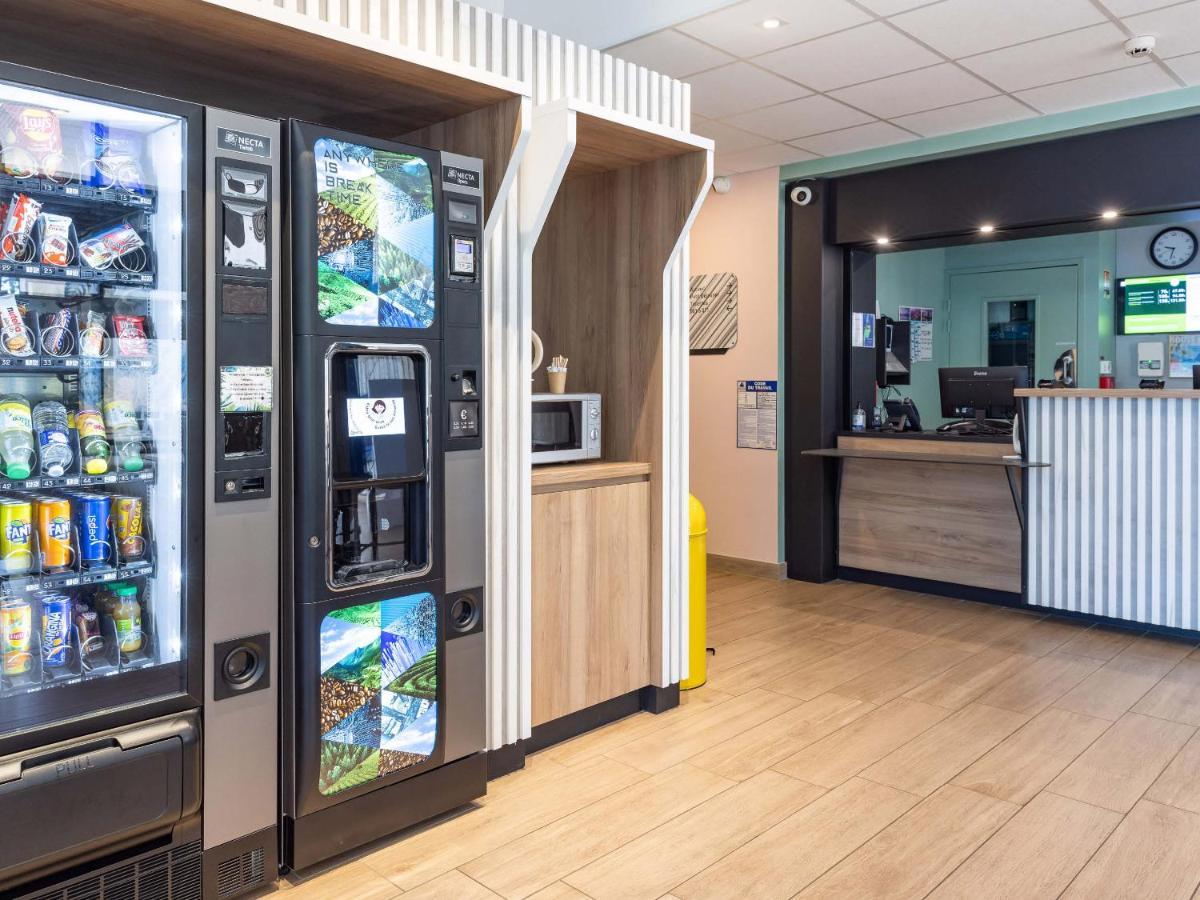 B&B Hotel Rennes Parc Expo Aeroport Bruz Bagian luar foto