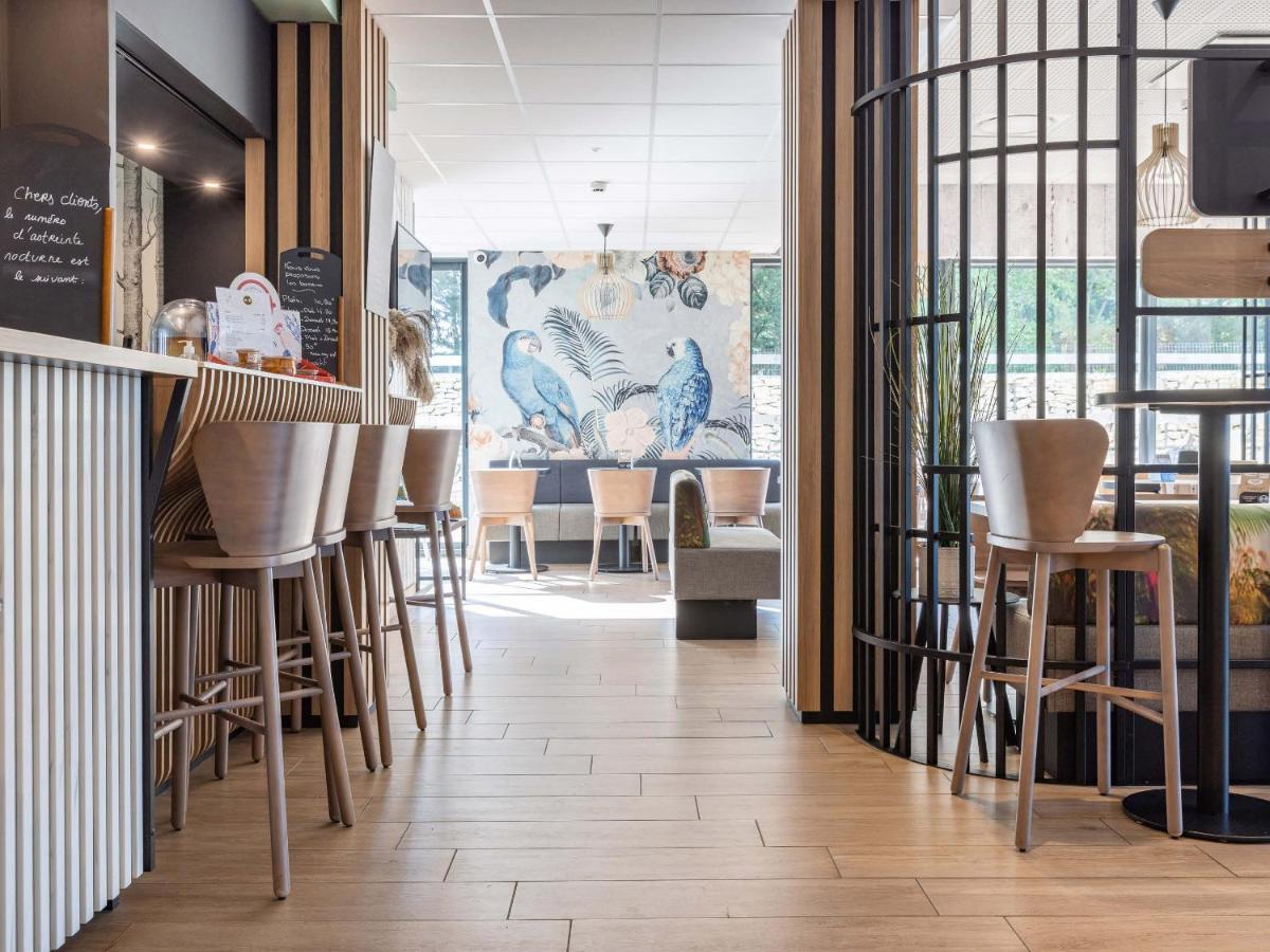 B&B Hotel Rennes Parc Expo Aeroport Bruz Bagian luar foto